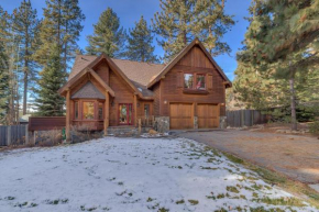 Vista Pines Chalet on the North Shore - Hot Tub, Pool Table, Near Skiing